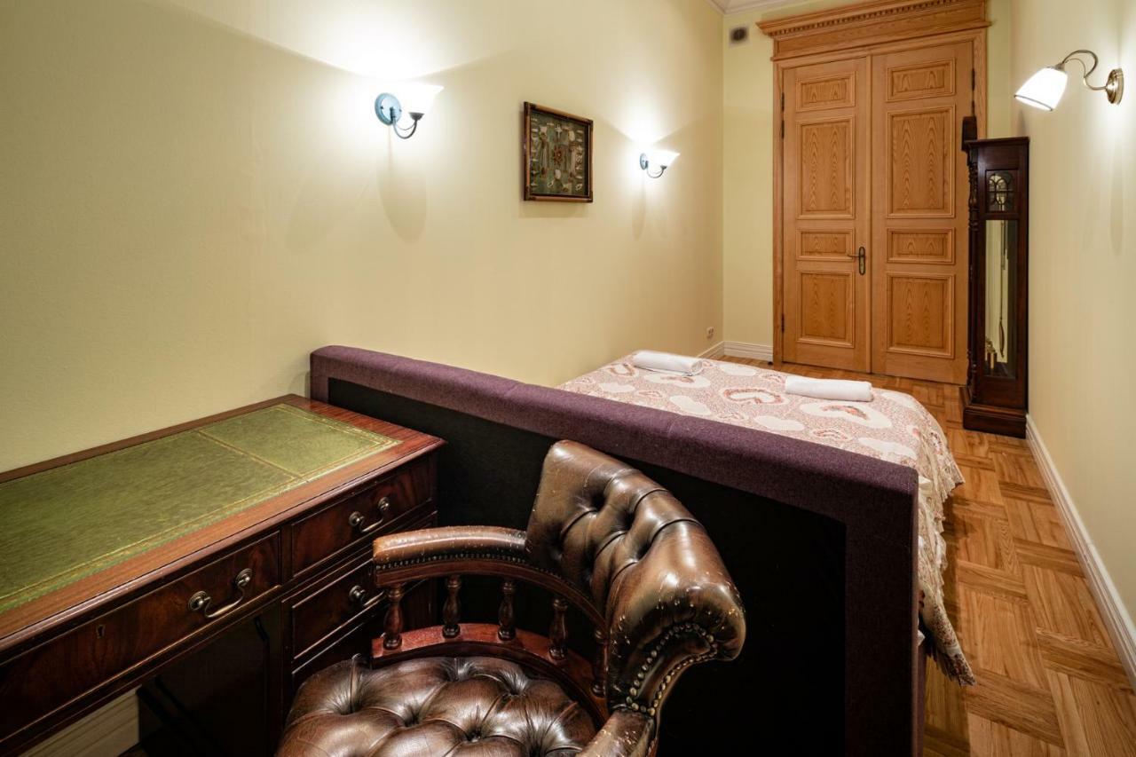 Old Riga 2 Bedroom Vecpilsetas Street Apartment Dış mekan fotoğraf